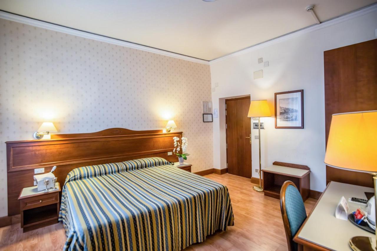 Hotel Martelli Firenze Esterno foto