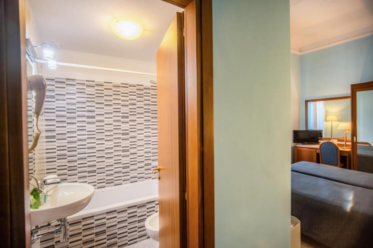 Hotel Martelli Firenze Esterno foto